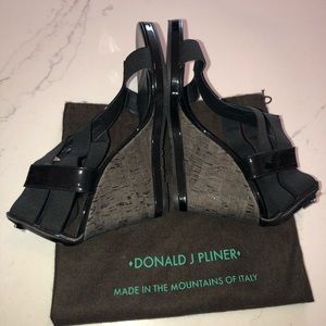 Donald J. Pliner Black Strappy Wedges